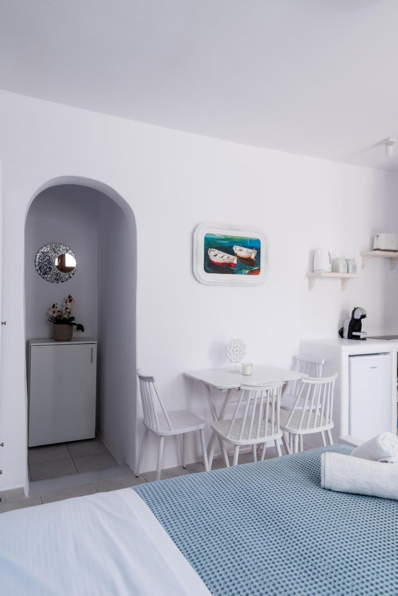 Olive Tree Mykonos Town Semi-Basement Apartment Екстериор снимка