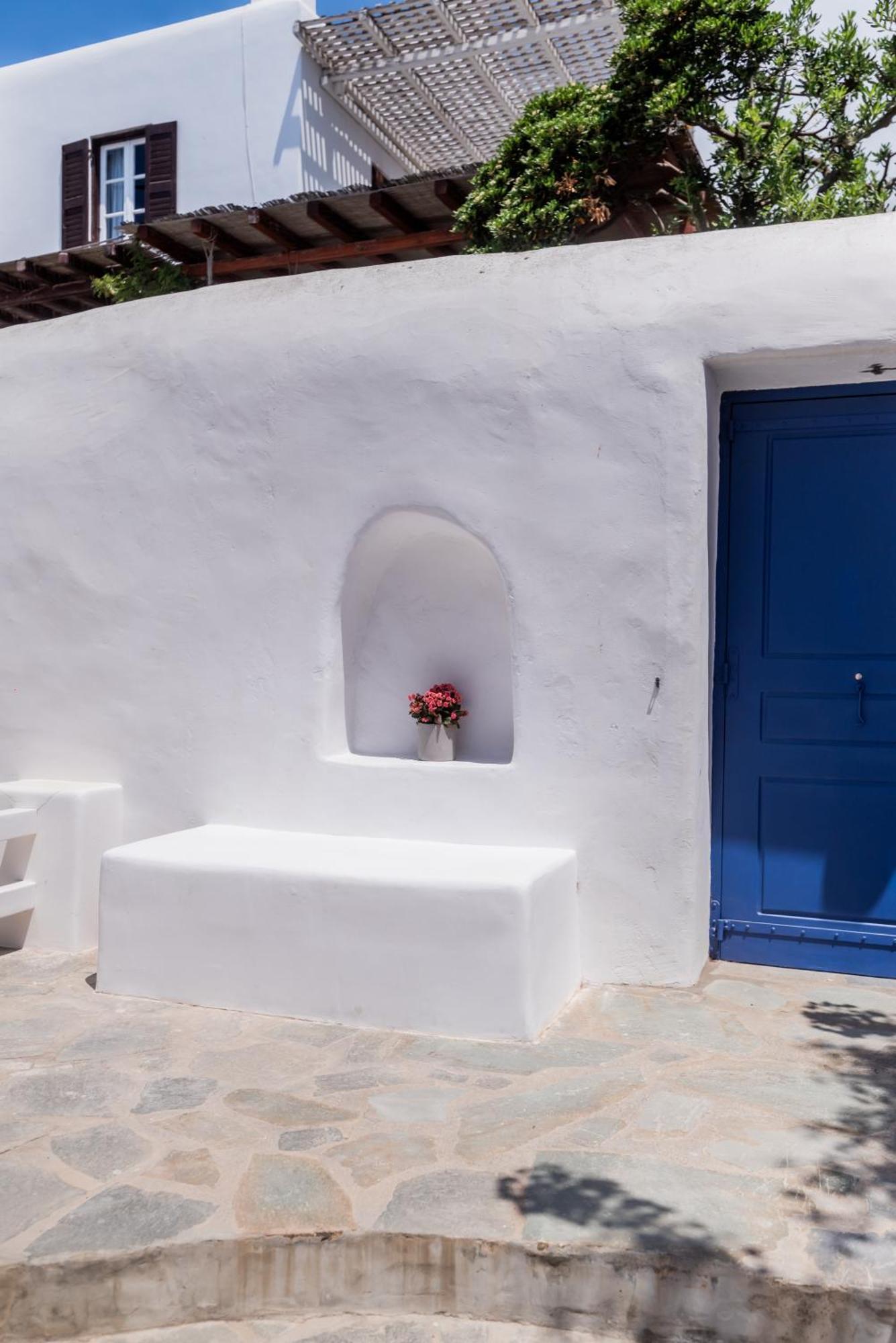 Olive Tree Mykonos Town Semi-Basement Apartment Екстериор снимка