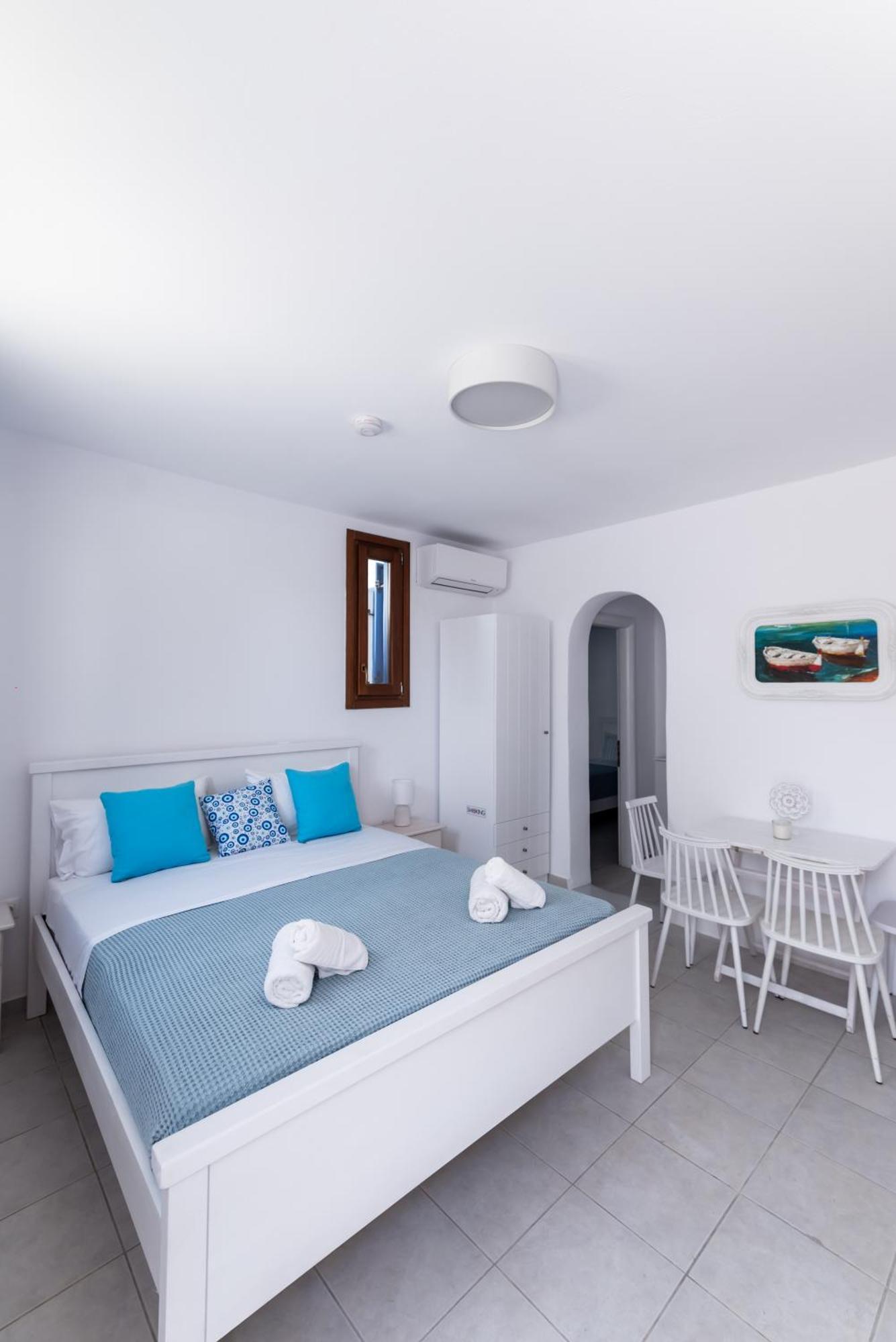 Olive Tree Mykonos Town Semi-Basement Apartment Екстериор снимка